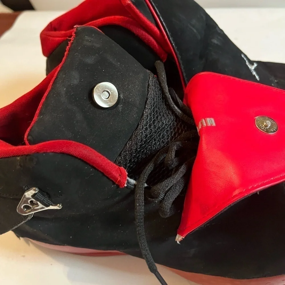 🐐Air Jordan 18 Retro 2018 Red Black Sneaker Sz 11 AA2494-106 Deadstock Flaw